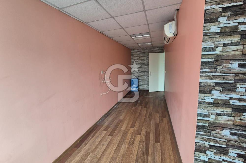 ÇEKMEKÖY MİMAR SİNAN CADDESİ TABELA DEĞERİ YÜKSEK KİRALIK OFİS