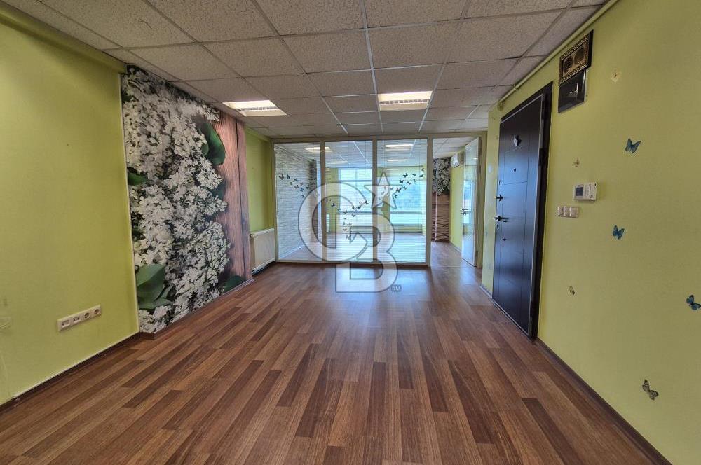 ÇEKMEKÖY MİMAR SİNAN CADDESİ TABELA DEĞERİ YÜKSEK KİRALIK OFİS