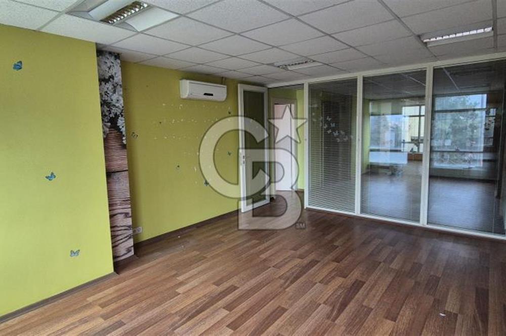 ÇEKMEKÖY MİMAR SİNAN CADDESİ TABELA DEĞERİ YÜKSEK KİRALIK OFİS