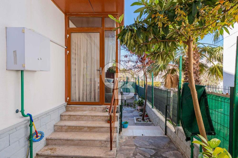 ÇANAKKALE MERKEZDE SİTE İÇERİSİNDE SATILIK ÇOK GENİŞ 2+1 DAİRE