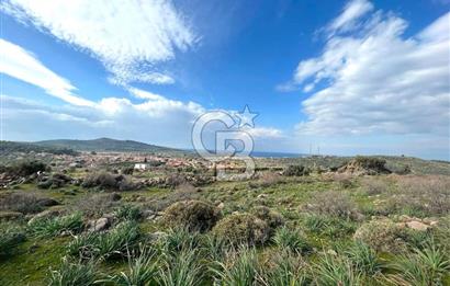 DİKİLİ BADEMLİ DE DENİZ MANZARALI 300 M2 SATILIK ARSA