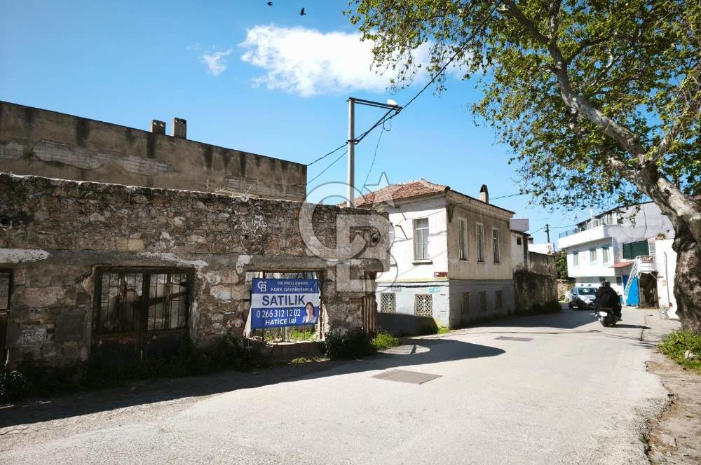 Ayvalık Merkez Satılık İmarlı Köşe Parsel Arsa