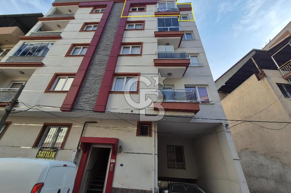 Bayraklı Gümüşpala Deniz Manzaralı Özel Dizayn Kiralık 2+1 Daire