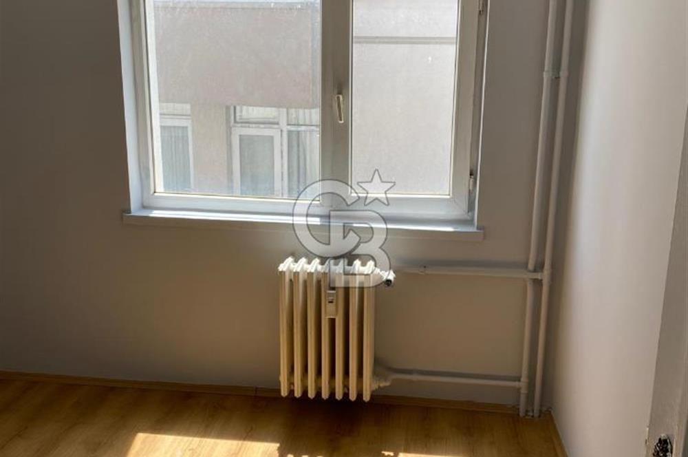 TUNALI HİLMİ CADDESİ İLE HACIYOLU CADDESİ KESİŞİMİNDE 3+1 KİRALIK DAİRE