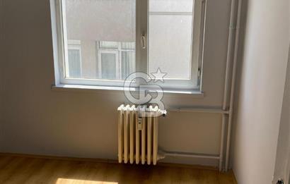 TUNALI HİLMİ CADDESİ İLE HACIYOLU CADDESİ KESİŞİMİNDE 3+1 KİRALIK DAİRE