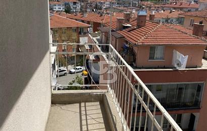 TUNALI HİLMİ CADDESİ İLE HACIYOLU CADDESİ KESİŞİMİNDE 3+1 KİRALIK DAİRE