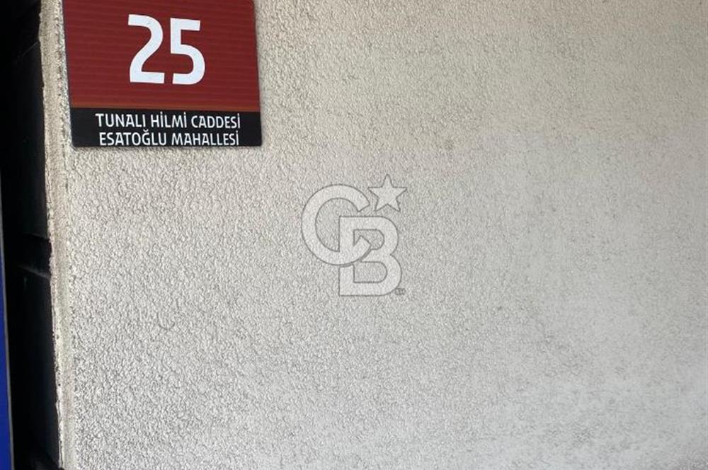 TUNALI HİLMİ CADDESİ İLE HACIYOLU CADDESİ KESİŞİMİNDE 3+1 KİRALIK DAİRE
