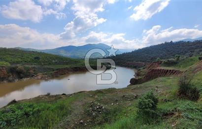 İZMİR ÖDEMİŞ BADEMLİ'DE SATILIK 40 DÖNÜM ÖZEL NİTELİKLİ ARAZİ – GÖLET, ZEYTİNLİK, MEYVE BAHÇESİ VE TURİZM POTANSİYELİ BİR ARADA!