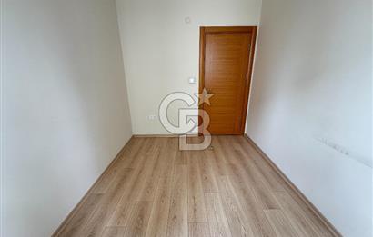 KADIKÖY MERDİVENKÖY MAHALLESİ KİRALIK 3+1 DAİRE