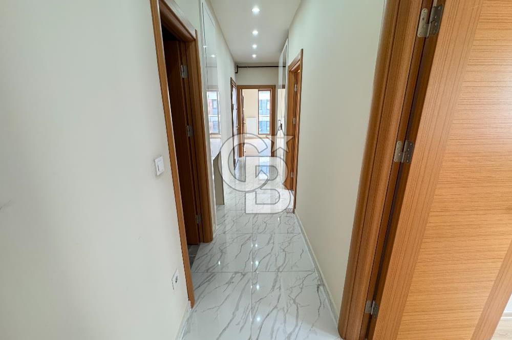 KADIKÖY MERDİVENKÖY MAHALLESİ KİRALIK 3+1 DAİRE