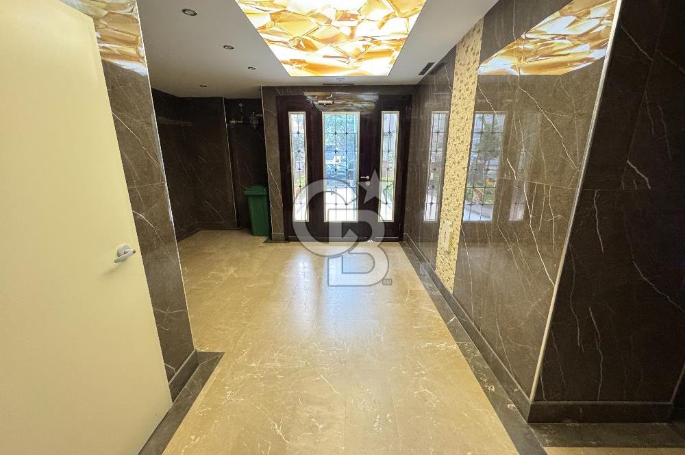 KADIKÖY MERDİVENKÖY MAHALLESİ KİRALIK 3+1 DAİRE