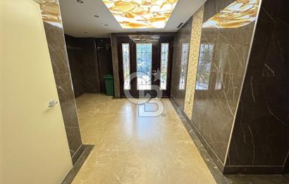 KADIKÖY MERDİVENKÖY MAHALLESİ KİRALIK 3+1 DAİRE