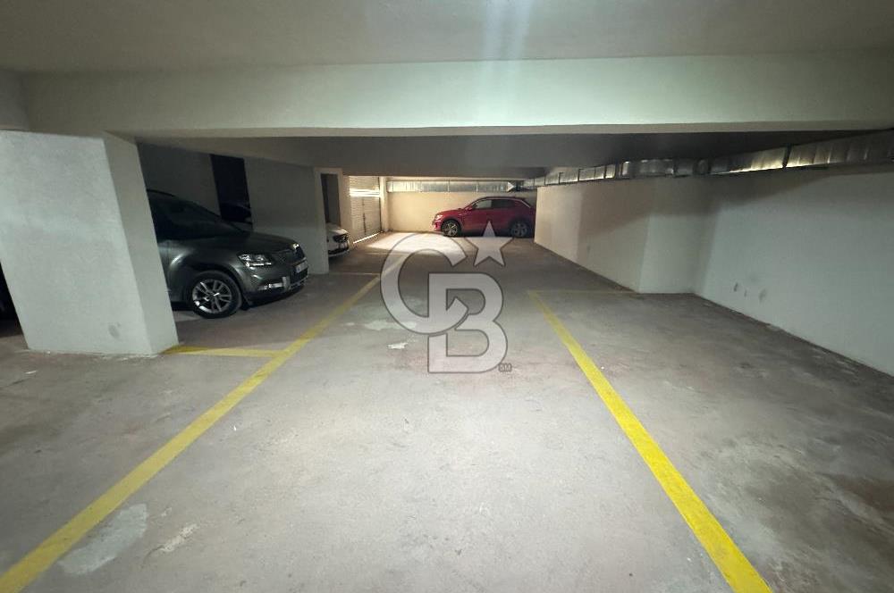 KADIKÖY MERDİVENKÖY MAHALLESİ KİRALIK 3+1 DAİRE
