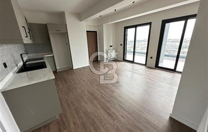 ÇİĞLİ BALATÇIK'TA BLACK SUITS II SİTESİNDE SATILIK KÖŞE DAİRE