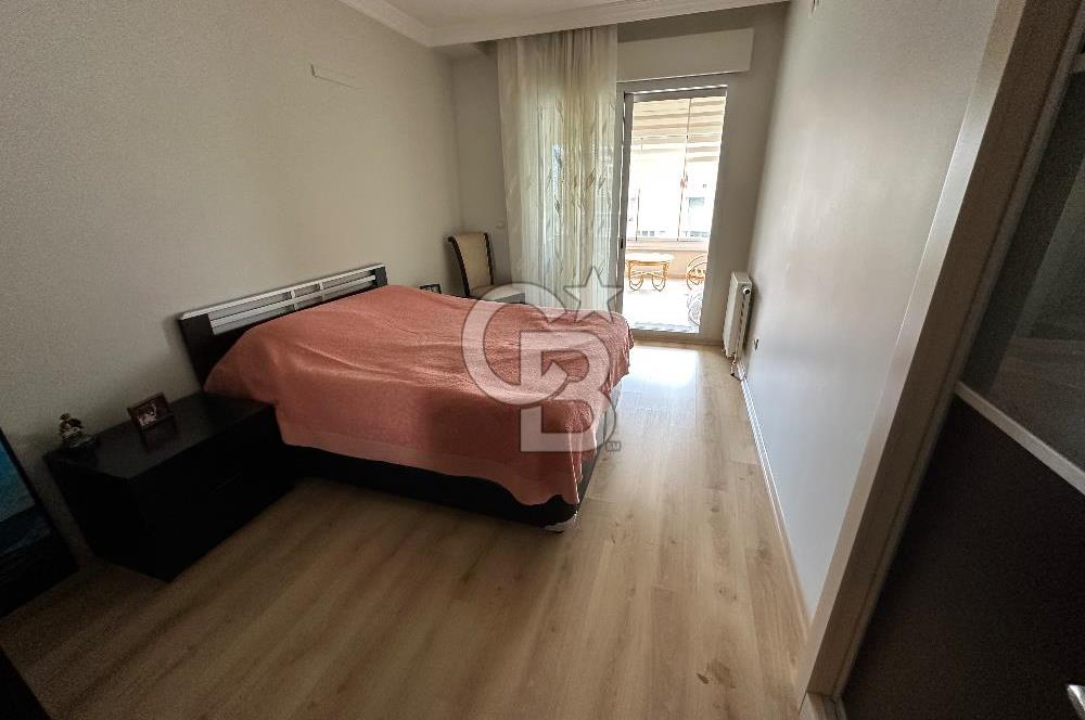 Bayraklı Manavkuyu'da Ege Üni.ne Yakın Geniş, 3+1 Kiralık Daire