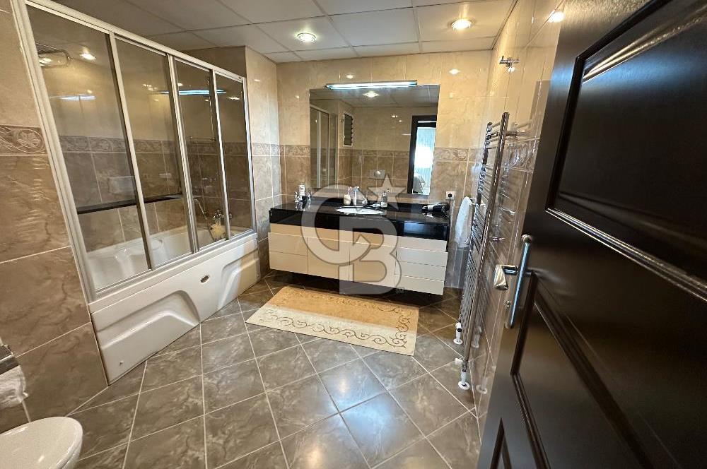 Bayraklı Manavkuyu'da Ege Üni.ne Yakın Geniş, 3+1 Kiralık Daire