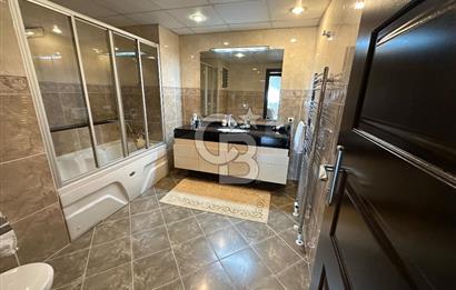 Bayraklı Manavkuyu'da Ege Üni.ne Yakın Geniş, 3+1 Kiralık Daire