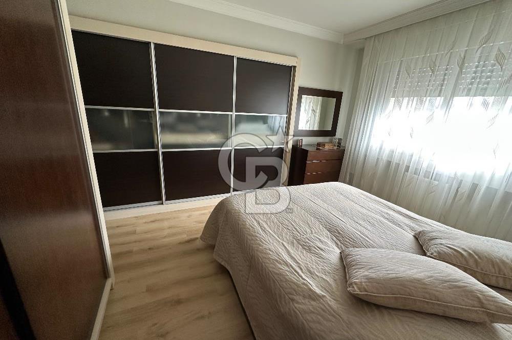 Bayraklı Manavkuyu'da Ege Üni.ne Yakın Geniş, 3+1 Kiralık Daire