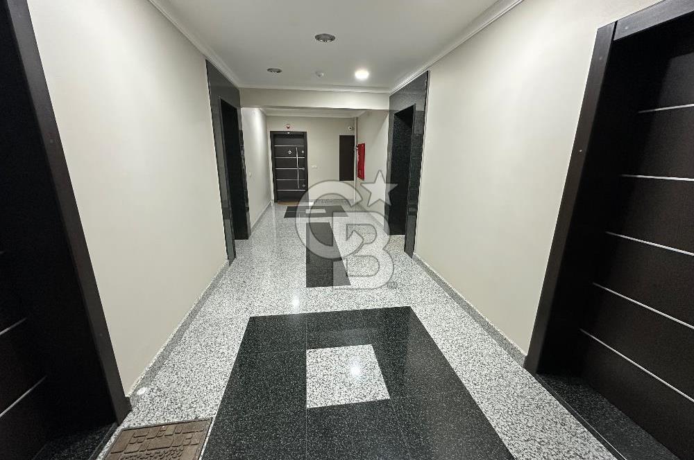 Bayraklı Manavkuyu'da Ege Üni.ne Yakın Geniş, 3+1 Kiralık Daire