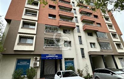 Bayraklı Manavkuyu'da Ege Üni.ne Yakın Geniş, 3+1 Kiralık Daire