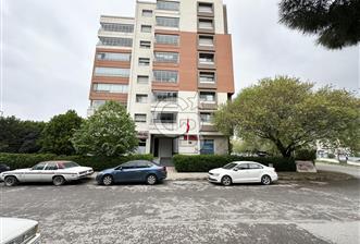 Bayraklı Manavkuyu'da Ege Üni.ne Yakın Geniş, 3+1 Kiralık Daire