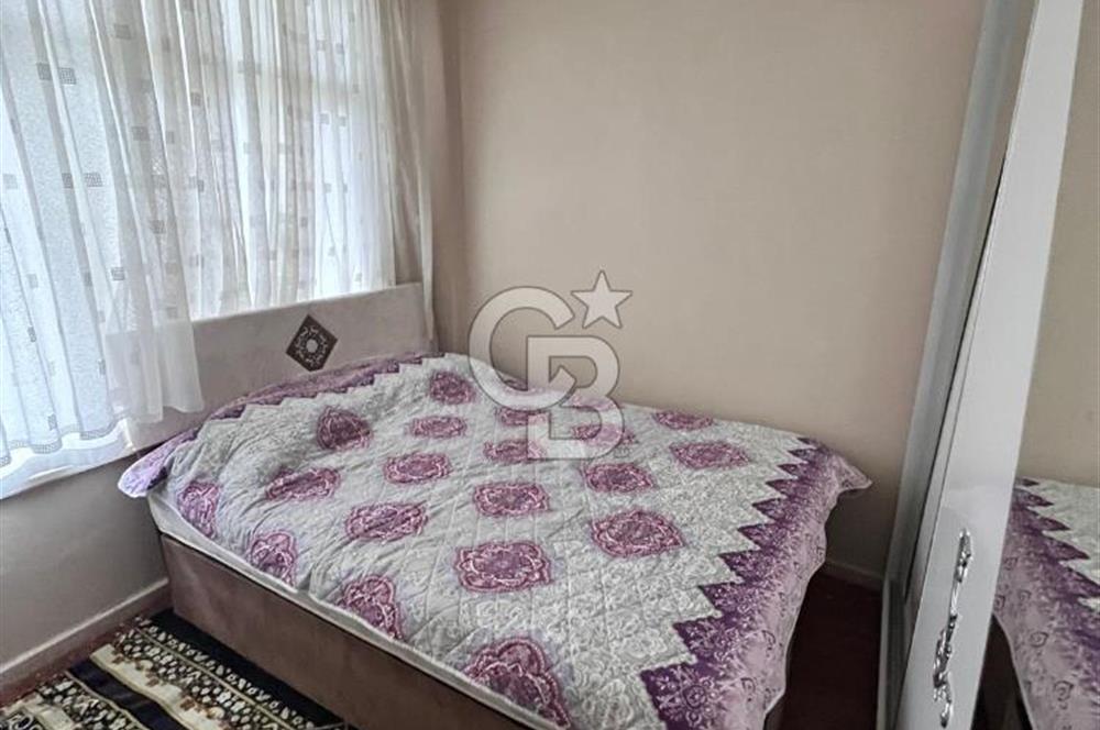 Aksaray Yusufpaşa tramvay durağı karşısında 70 m2 satılık daire