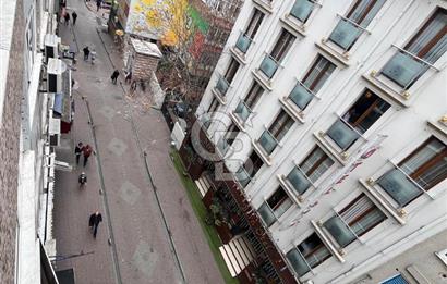 Aksaray Yusufpaşa tramvay durağı karşısında 70 m2 satılık daire
