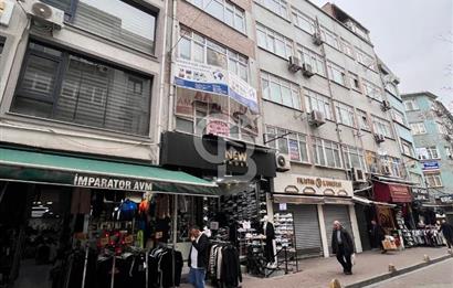 Aksaray Yusufpaşa tramvay durağı karşısında 70 m2 satılık daire