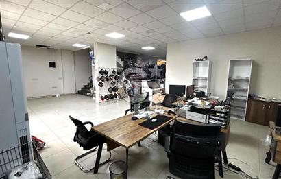 Karşıyaka Anadolu Caddesi Yakını 3 Katlı 450 m2 Kiralık Dükkan Ofis&Büro