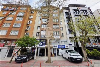 KIZILAY SIHHİYE SGK VE VALİLİK ARKASI SAĞLIK-1 SK. SATILIK 2+1