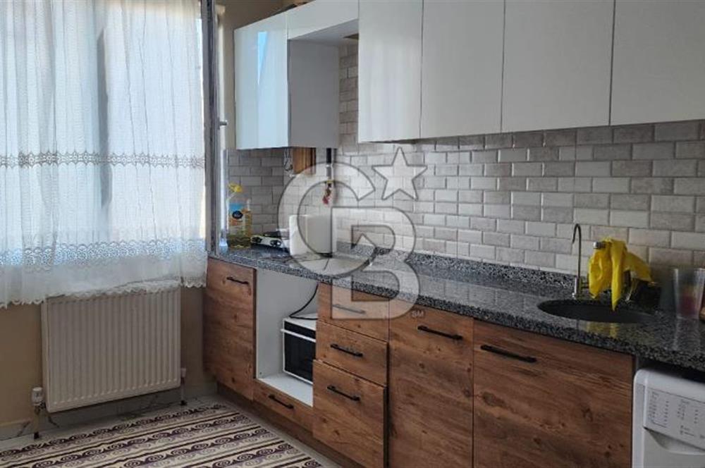 MALTEPE AYDINEVLER SİTEDE E-5 YAKINI SATLIK  DUBLEX DAİRE