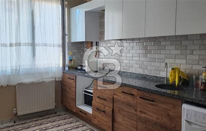 MALTEPE AYDINEVLER SİTEDE E-5 YAKINI SATLIK  DUBLEX DAİRE