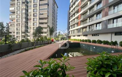 Ataşehir Gayda Vera'da Havuz Cephe Büyük Tip 1+1 Satılık Daire