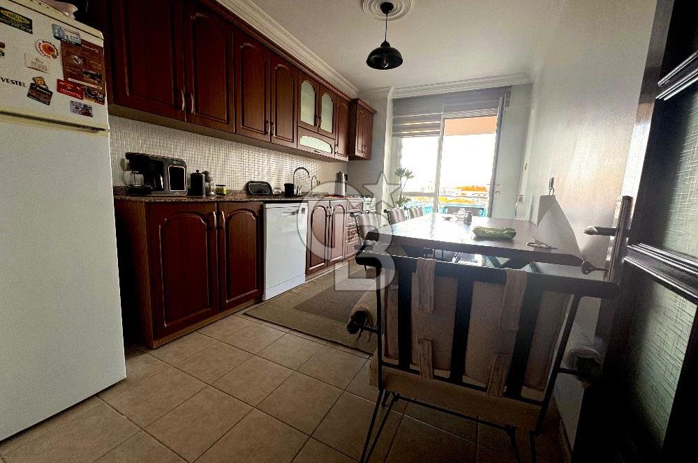 Bayraklı Adalet Mahallesinde Satılık 3+1 Satılık Daire