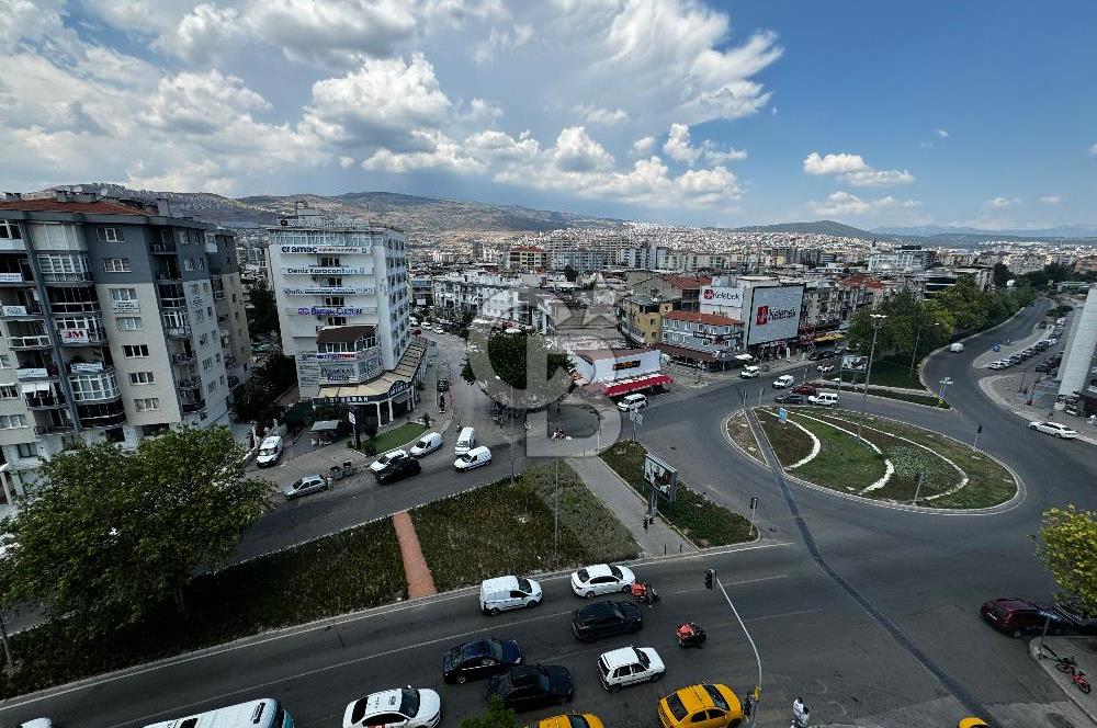 Bayraklı Adalet Mahallesinde Satılık 3+1 Satılık Daire