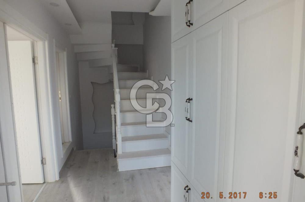 SATILIK VİLLA!. FULL DENİZ MANZARALI 7+2 KÖŞE PARSEL TERASLI.