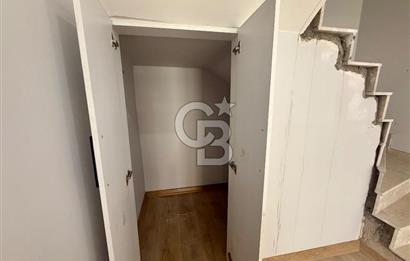 YENİ FOÇA DA HAVUZLU SİTEDE BAHÇE DUBLEKSİ SATILIK 2+1 YAZLIK