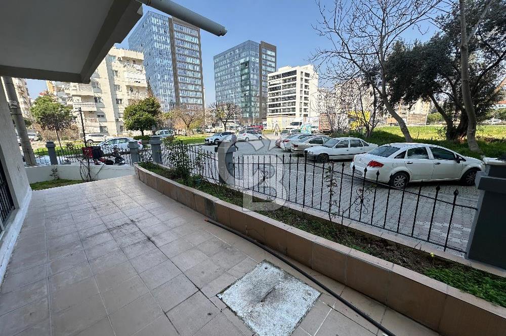 METROPOL VE MEDİKAL POİNT HAST. YAKINI YENİGİRNE'DE 3+1 DAİRE