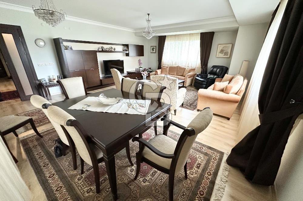 Bayraklı Manavkuyu'da Ege Üni.ne Yakın Geniş, 3+1 Kiralık Daire