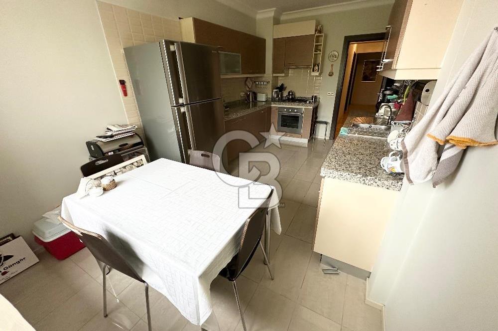 Bayraklı Manavkuyu'da Ege Üni.ne Yakın Geniş, 3+1 Kiralık Daire