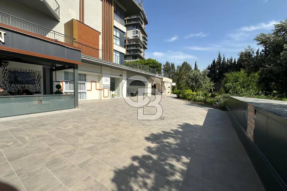 Bornova Kazımdirikte Folkart Life Sitesinde Kiralık Dükkan