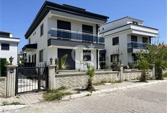 ALİAĞA YENİŞAKRAN SATILIK 2+1 BAHÇELİ DUBLEKS VİLLA