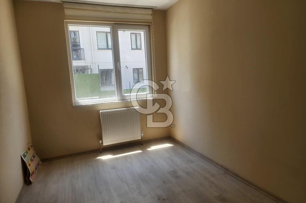 MALTEPE AYDINEVLER E-5 YAKINI SİTEDE 2+1 SATILIK DAİRE 