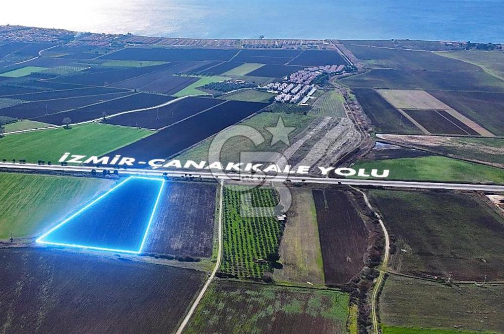 DİKİLİ’DE İZMİR ÇANAKKALE YOLU ÜZERİ DEPO RUHSATINA UYGUN TARLA