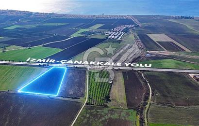 DİKİLİ’DE İZMİR ÇANAKKALE YOLU ÜZERİ DEPO RUHSATINA UYGUN TARLA