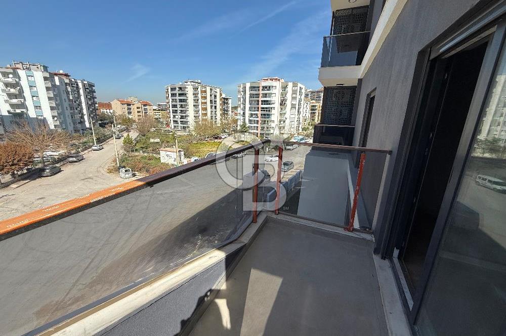 ÇİĞLİ BALATÇIK SİTE İÇİNDE 2+1 SATILIK SIFIR DAİRE
