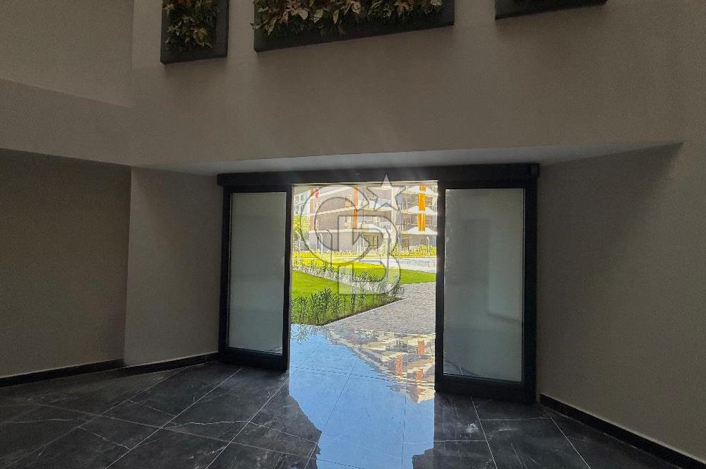 ÇİĞLİ BALATÇIK SİTE İÇİNDE 2+1 SATILIK SIFIR DAİRE