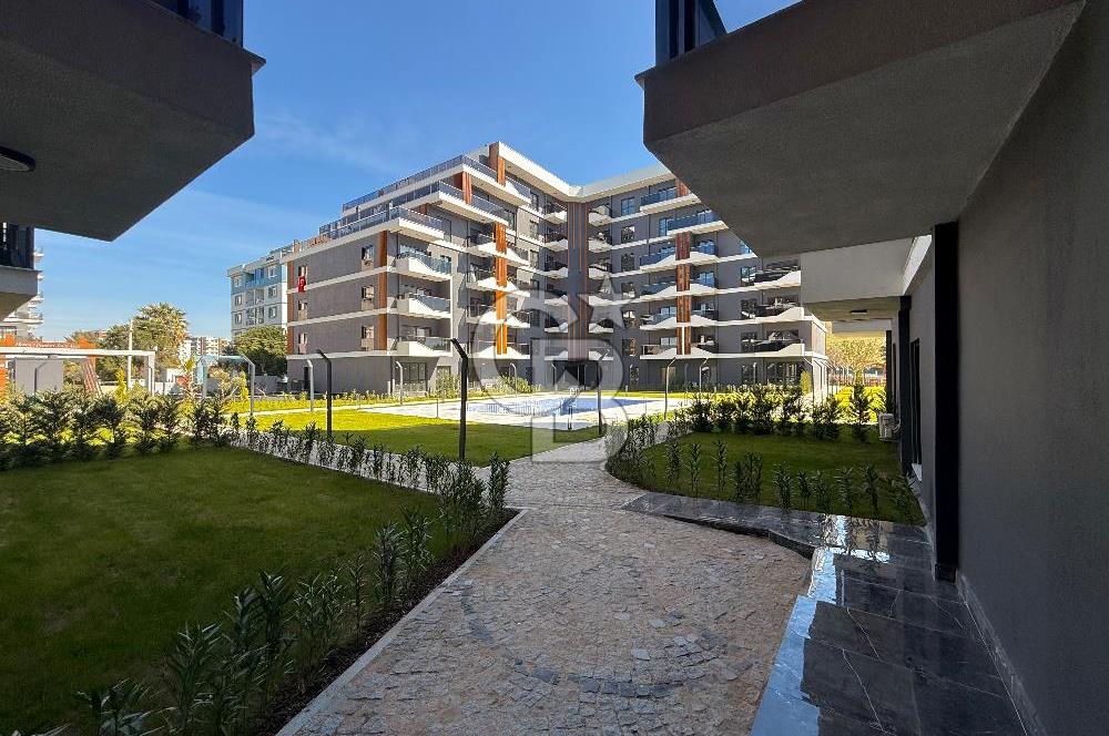 ÇİĞLİ BALATÇIK SİTE İÇİNDE 2+1 SATILIK SIFIR DAİRE
