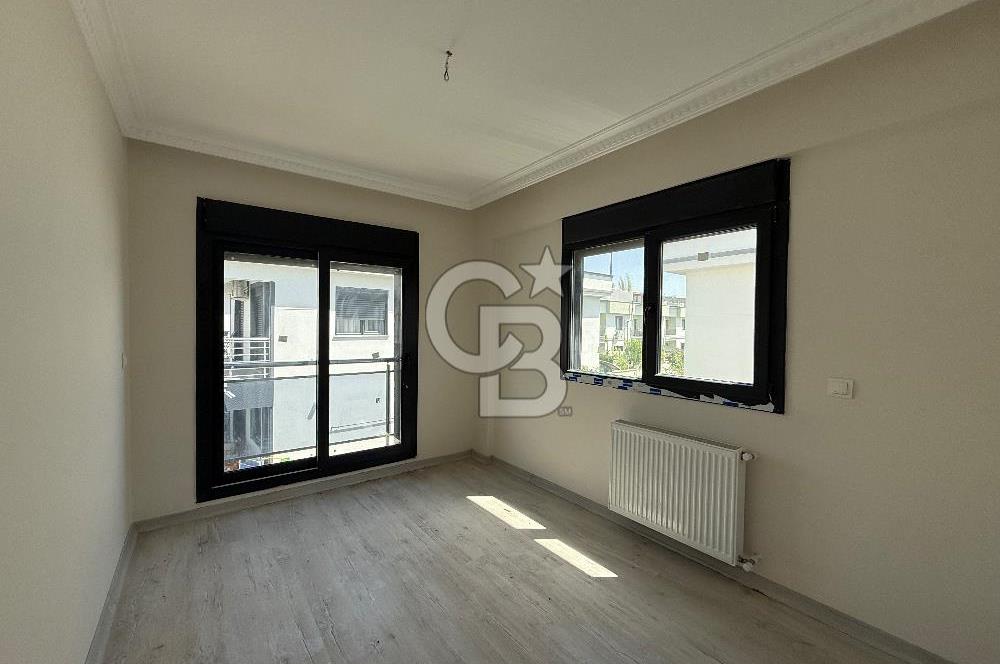 ALİAĞA YENİŞAKRAN SATILIK 2+1 BAHÇELİ DUBLEKS VİLLA