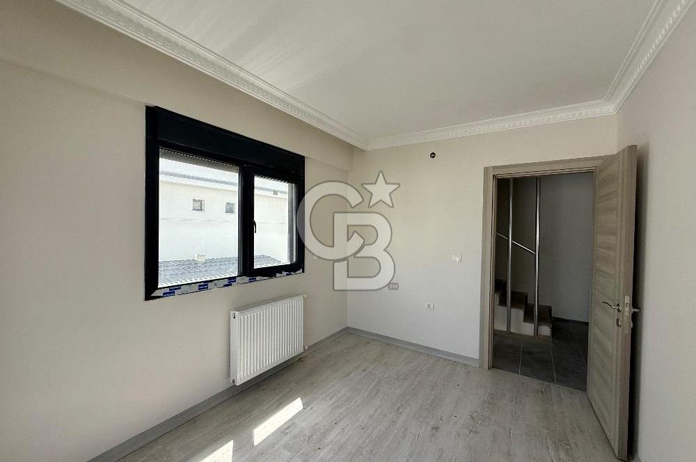 ALİAĞA YENİŞAKRAN SATILIK 2+1 BAHÇELİ DUBLEKS VİLLA